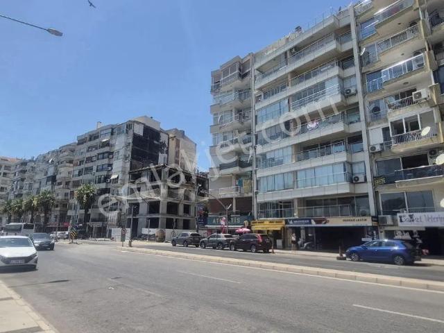 Karşiyaka, İzmir içerisinde kiralık mülk