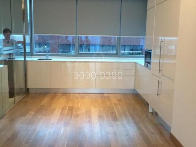 Apartment for sale in Newton