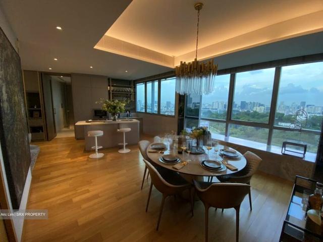 Apartment for sale in Newton