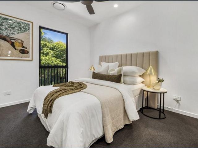 Townhouse for rent in Toombul, Queensland