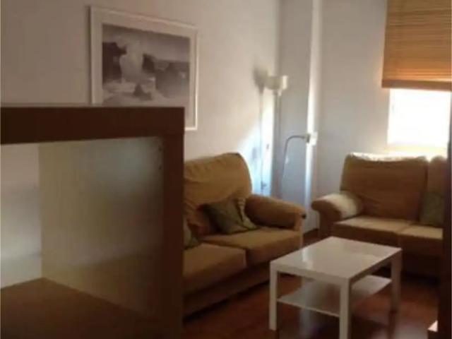 Apartamento en alquiler en Centro, Albacete