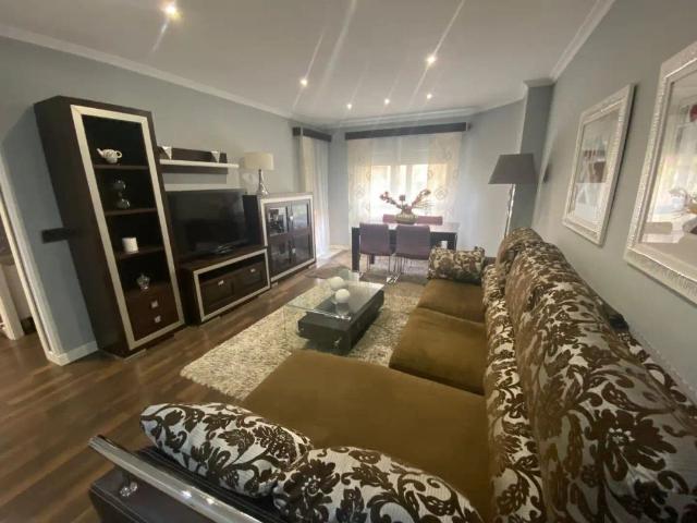 Apartamento en alquiler en Distrito 2, Albacete