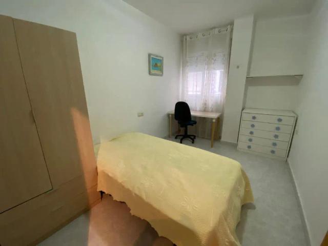 Apartamento en alquiler en Centro, Albacete