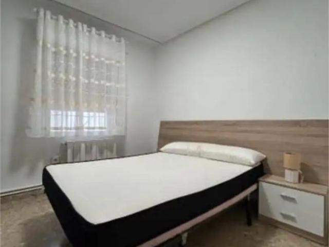 Apartamento en alquiler en Distrito 2, Albacete