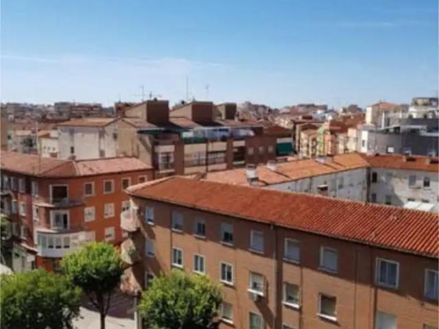 Apartamento en alquiler en Distrito 4, Albacete