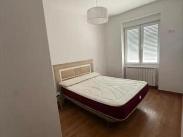 Apartamento en alquiler en Distrito 2, Albacete
