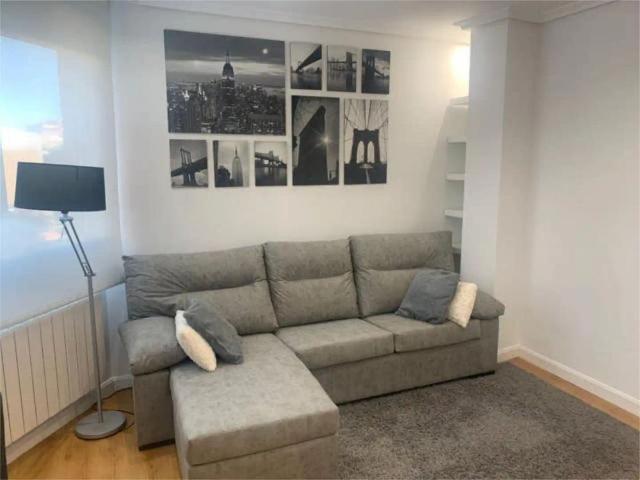 Apartamento en alquiler en Distrito 2, Albacete