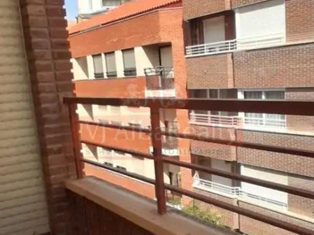 Apartamento en alquiler en Centro, Albacete
