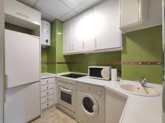 Apartamento en alquiler en Distrito 3, Albacete