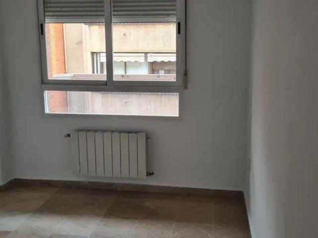 Apartamento en alquiler en Centro, Albacete