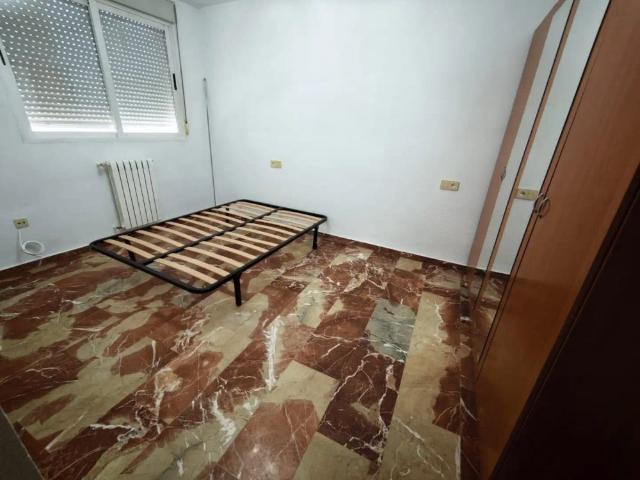 Apartamento en alquiler en Centro, Albacete