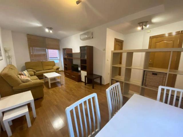 Apartamento en alquiler en Centro, Albacete