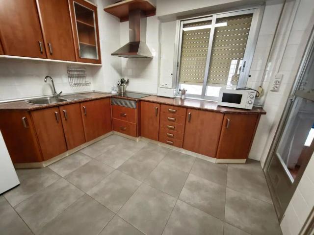 Apartamento en alquiler en Distrito 2, Albacete