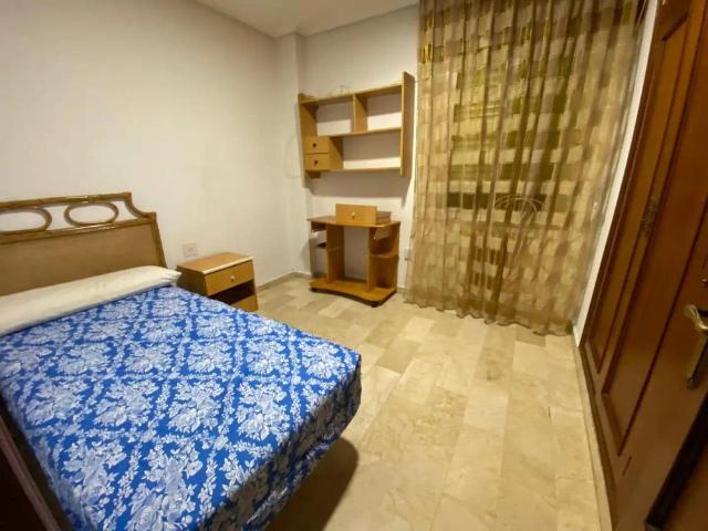 Apartamento en alquiler en Distrito 4, Albacete