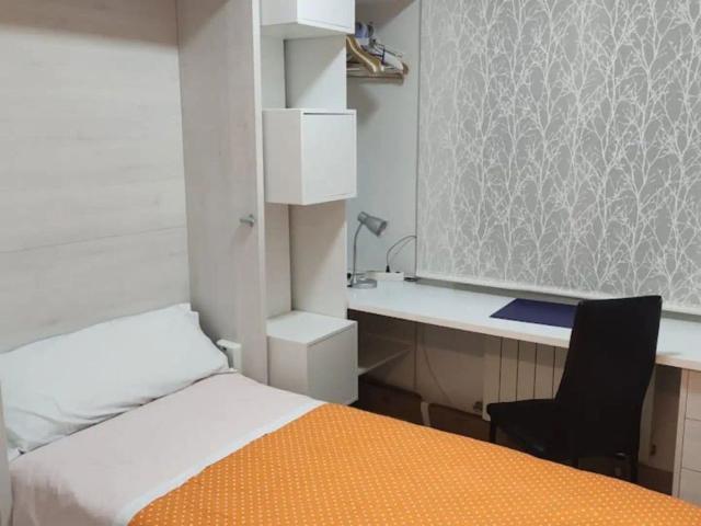 Apartamento en alquiler en Centro, Albacete