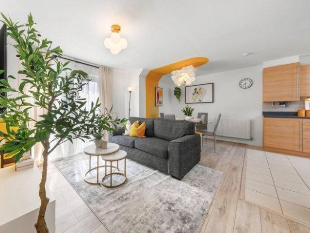 Apartment for rent in Hayes, Greater London