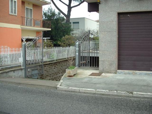 Capannone in vendita a Pavona, Albano Laziale