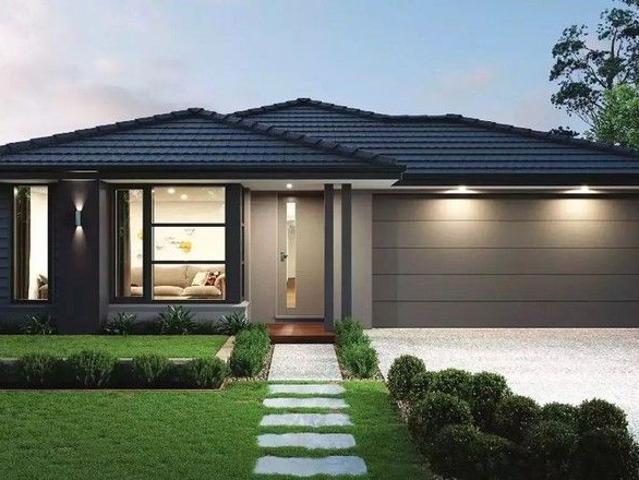 Cottage for sale in Warragul, Victoria