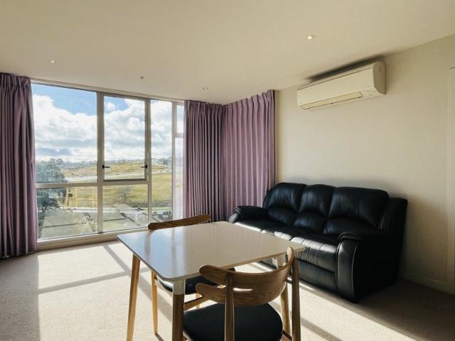 Apartment for rent in Paremoremo, Oroua County