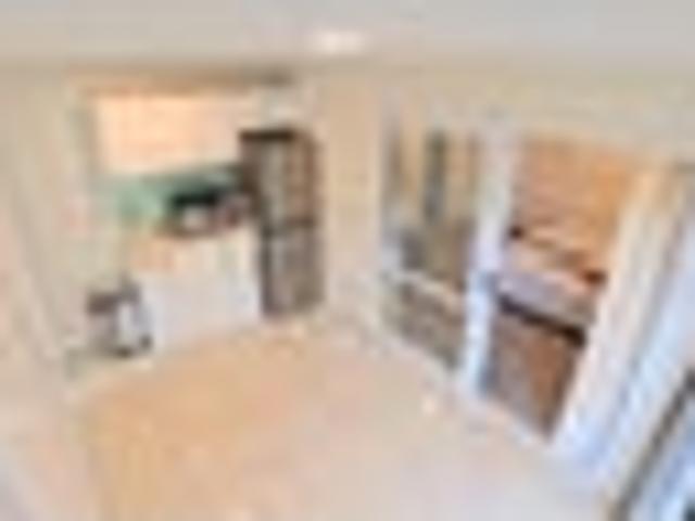 Apartment for rent in Paremoremo