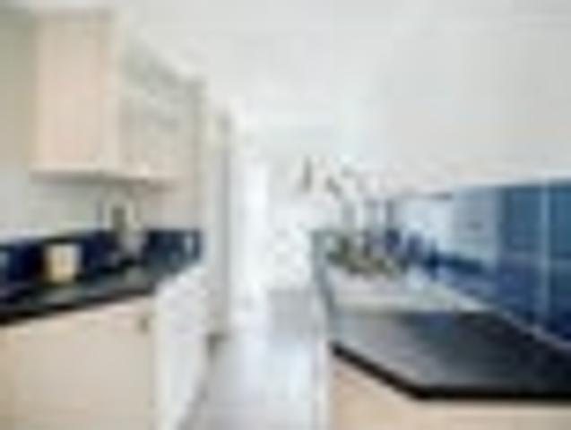 Apartment for rent in Paremoremo