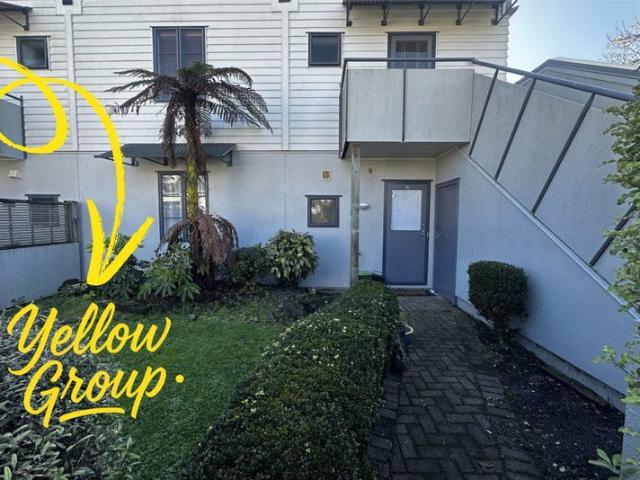 Apartment for rent in Wairau Valley