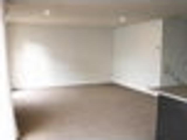 Apartment for rent in Paremoremo