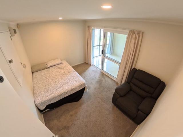 Apartment for rent in Wairau Valley