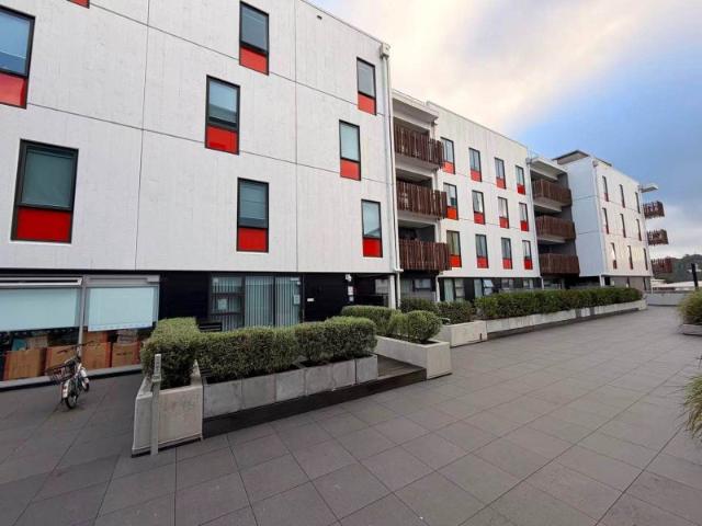 Apartment for rent in Wairau Valley