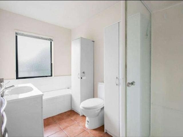 Apartment for rent in Wairau Valley