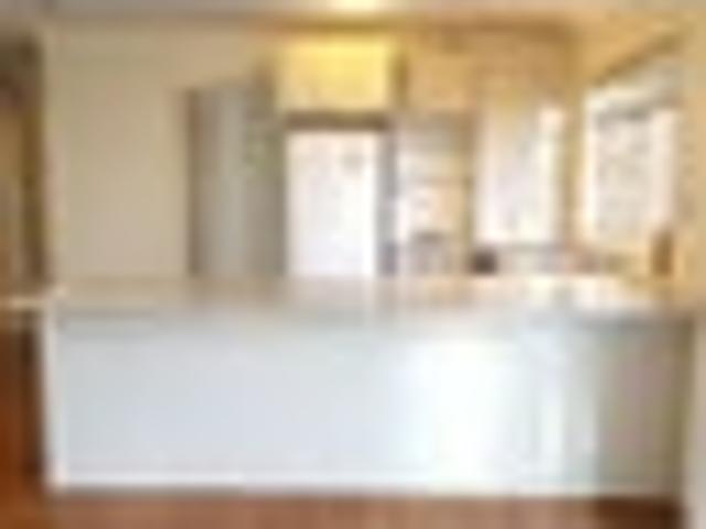 Apartment for rent in Paremoremo, Oroua County