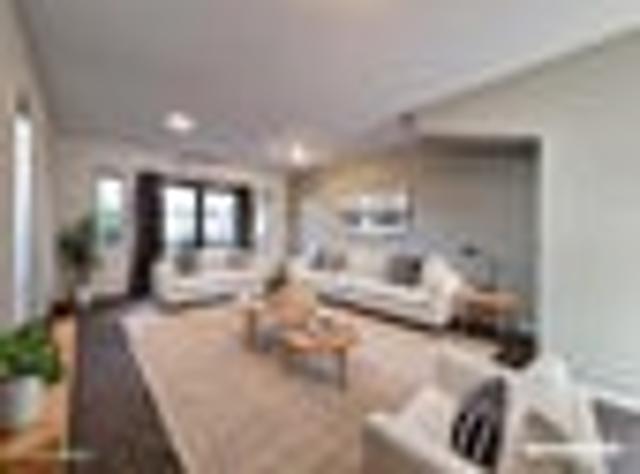 Townhouse for rent in Paremoremo