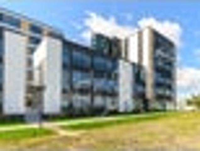 Apartment for rent in Paremoremo