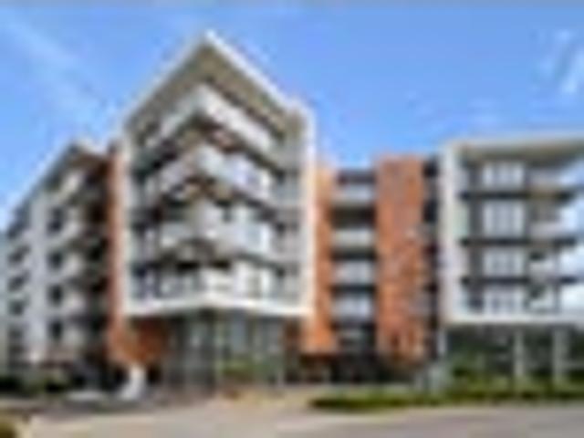 Apartment for rent in Paremoremo, Oroua County