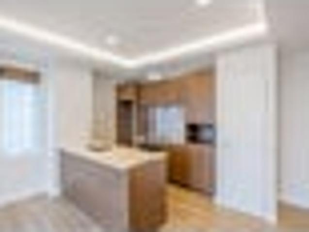Apartment for rent in Paremoremo, Oroua County