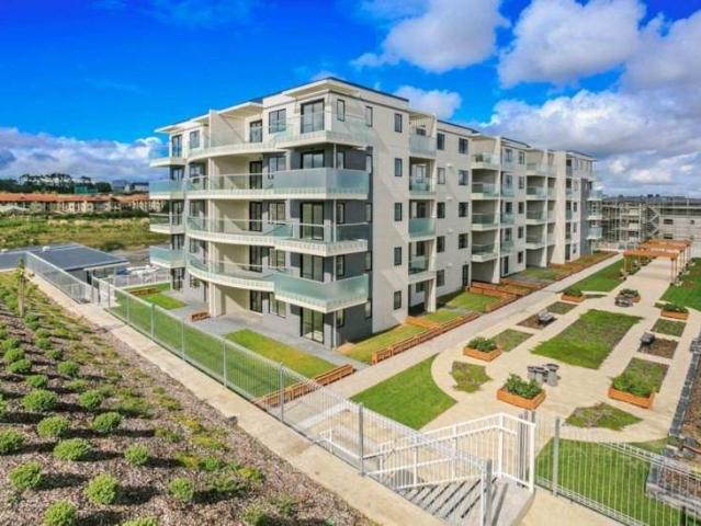 Apartment for rent in Paremoremo, Oroua County