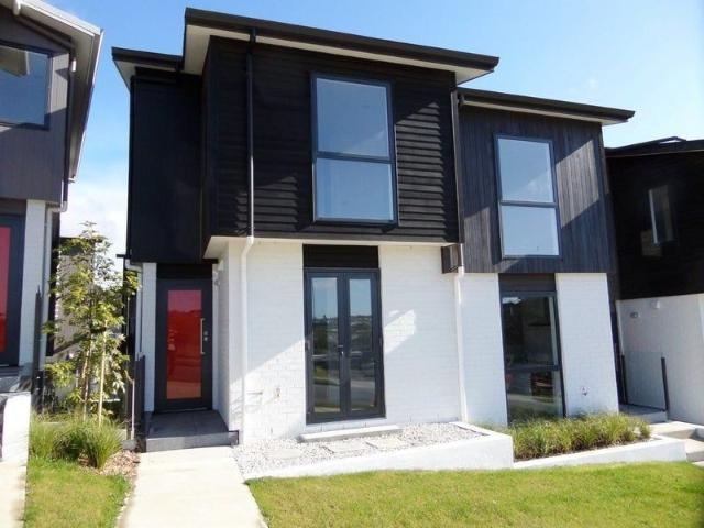 House for rent in Paremoremo, Oroua County