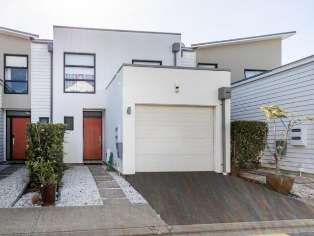 House for rent in Wairau Valley