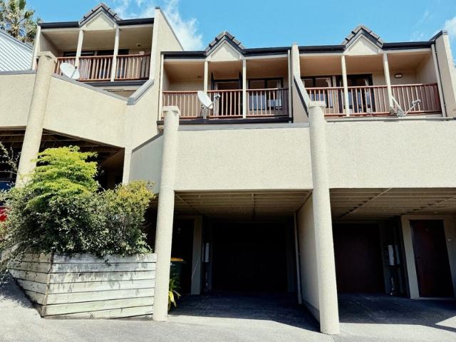 House for rent in Wairau Valley