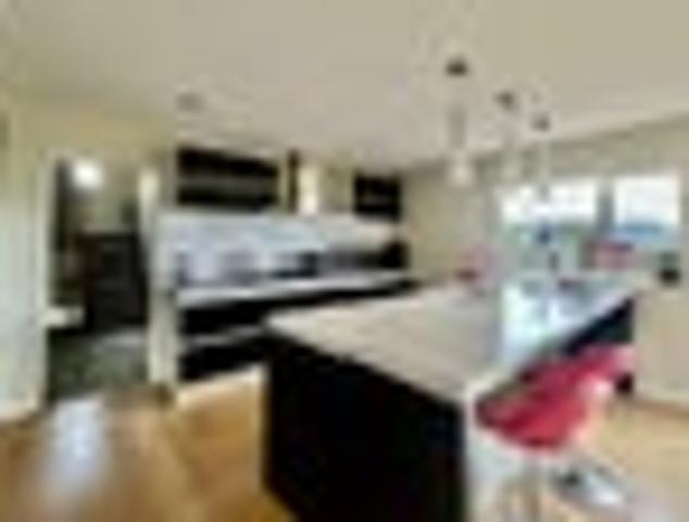 House for rent in Paremoremo, Oroua County