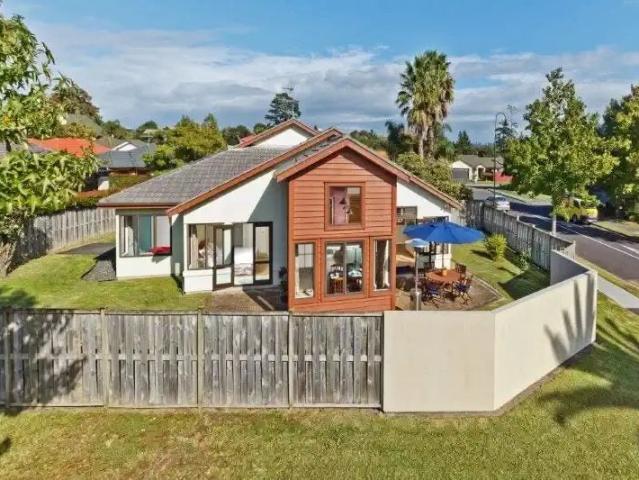 House for rent in Paremoremo, Oroua County