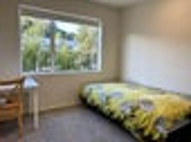 House for rent in Paremoremo, Oroua County