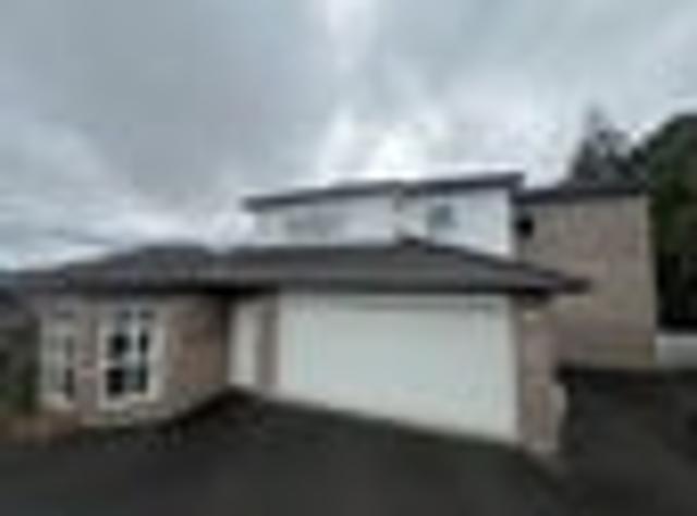 House for rent in Paremoremo