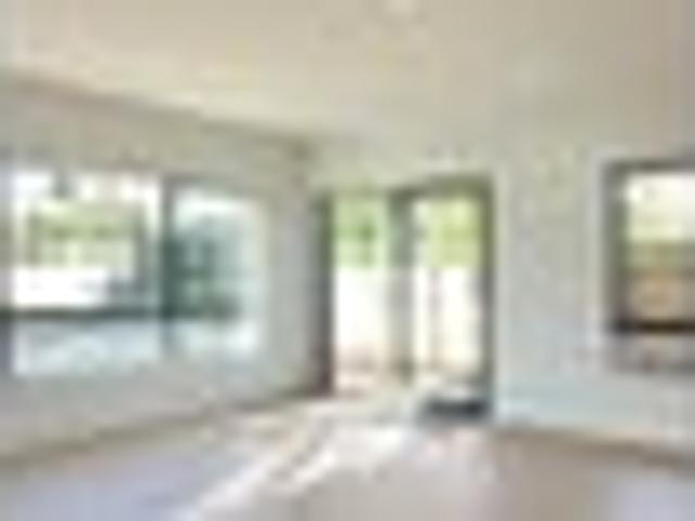 House for rent in Paremoremo