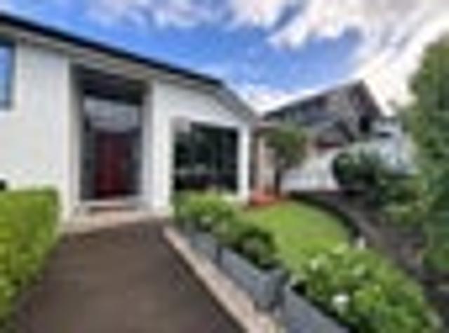 House for rent in Paremoremo, Oroua County