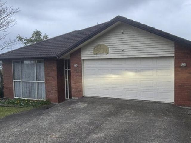 House for rent in Paremoremo, Oroua County