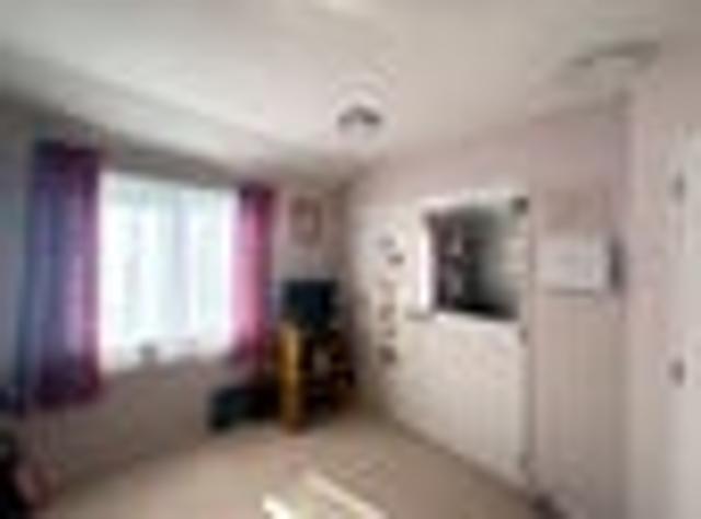 Townhouse for rent in Paremoremo, Oroua County