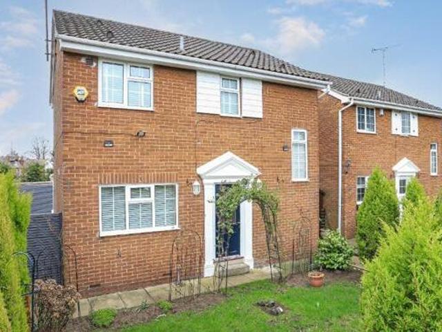 House for sale in Pontefract, West Yorkshire