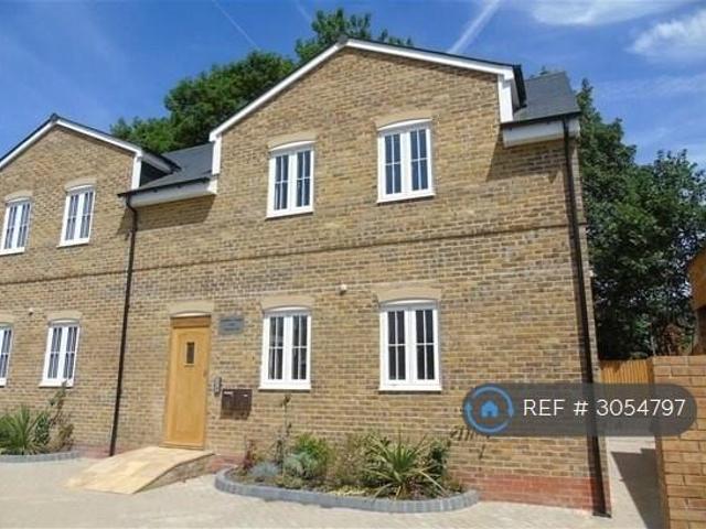 Apartment for rent in North Watford, Watford