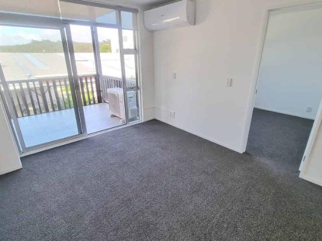 Apartment for rent in Paremoremo